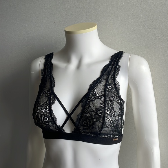 Lace La Vie en Rose Bralette - Picture 6 of 8